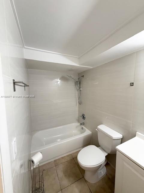 470 NW 20th St # 211