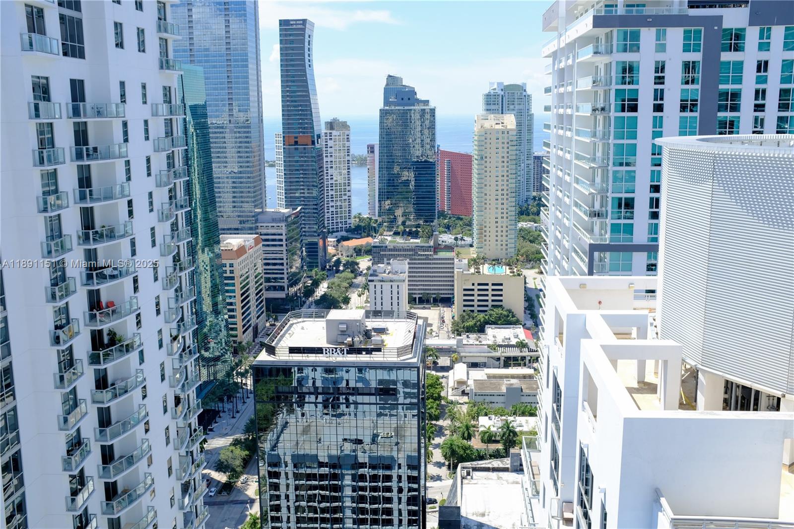 1010 Brickell Ave # 4205