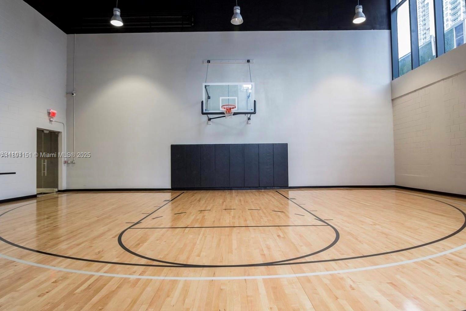 1010 Brickell Ave # 4205