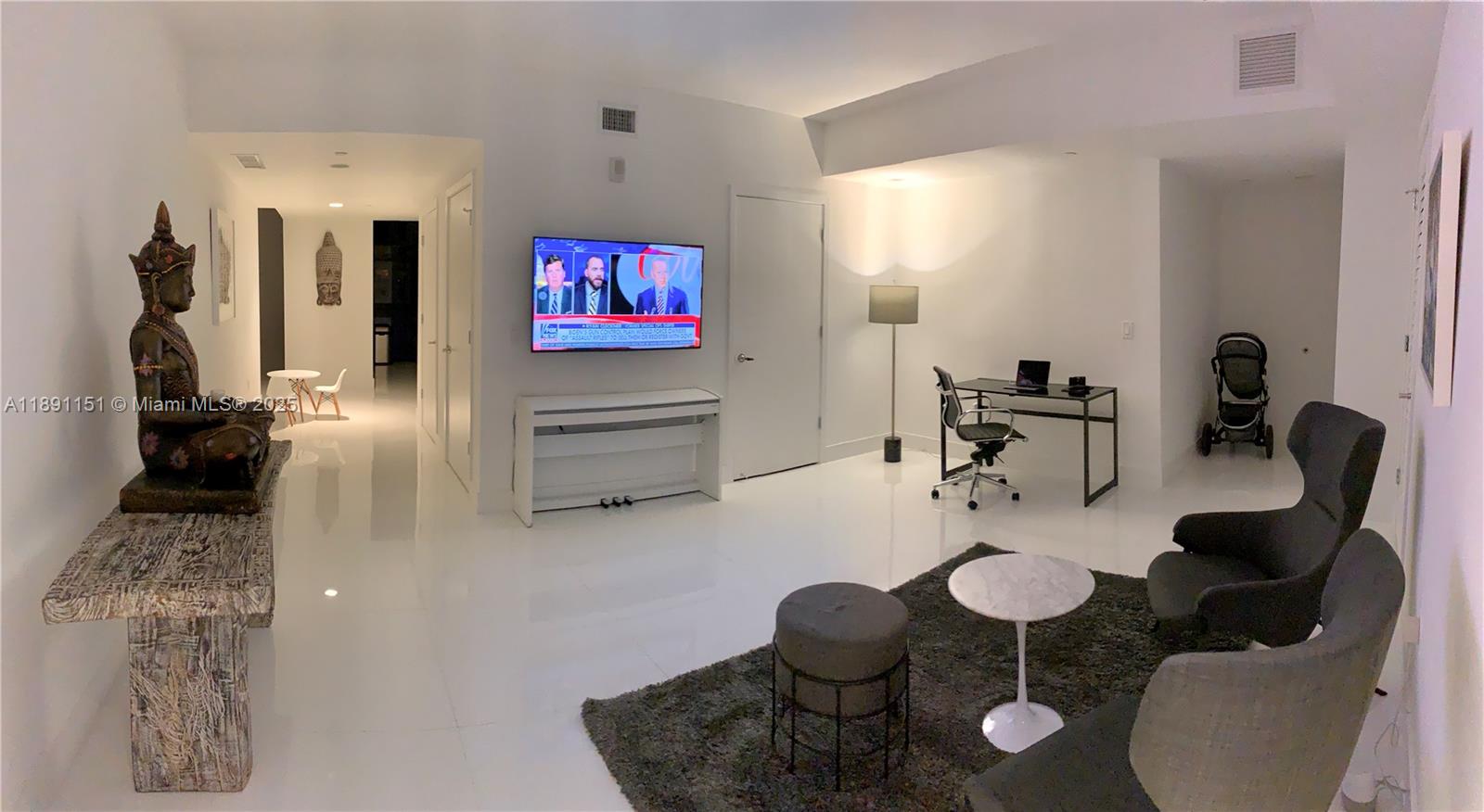 1010 Brickell Ave # 4205