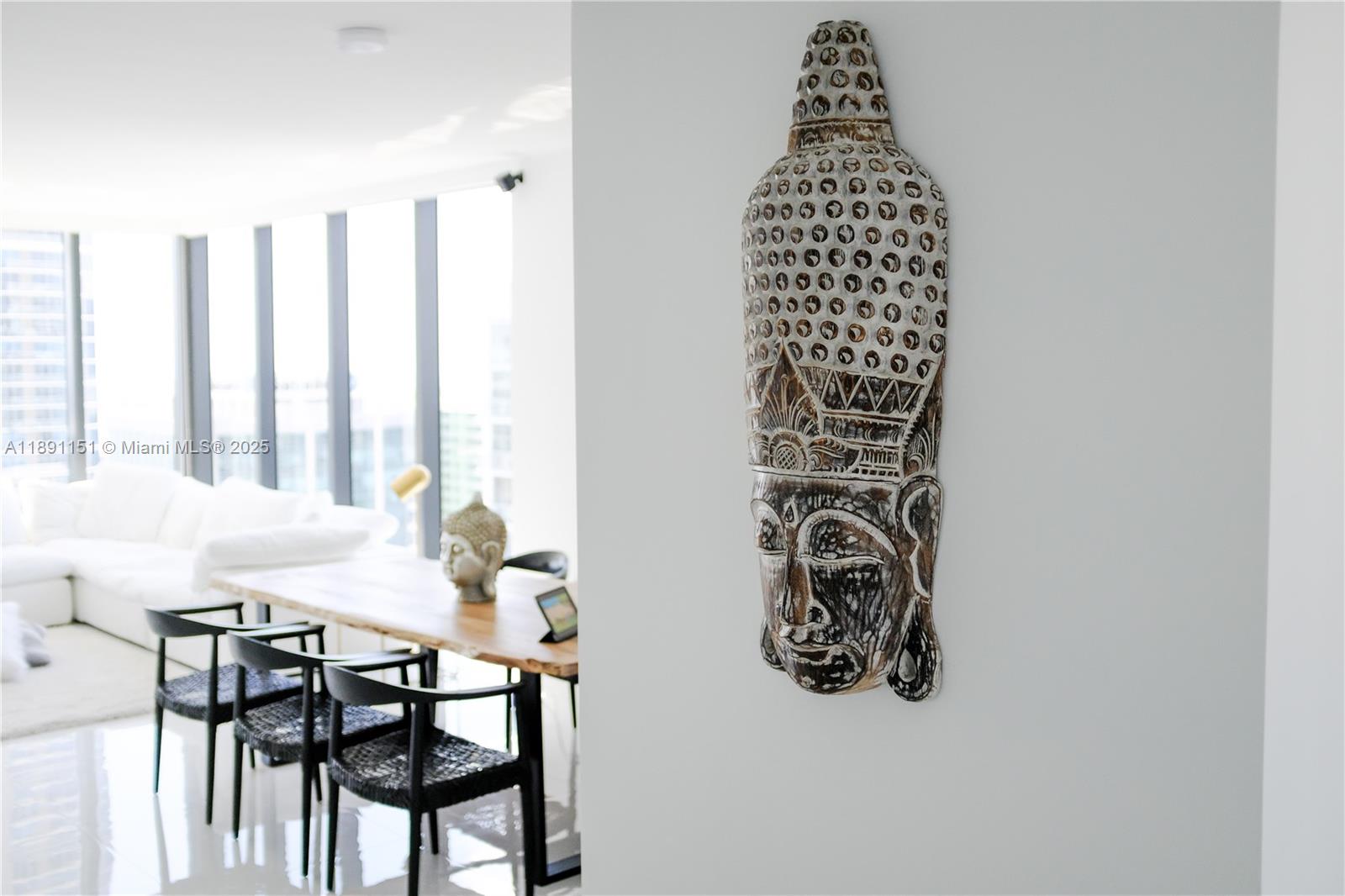 1010 Brickell Ave # 4205