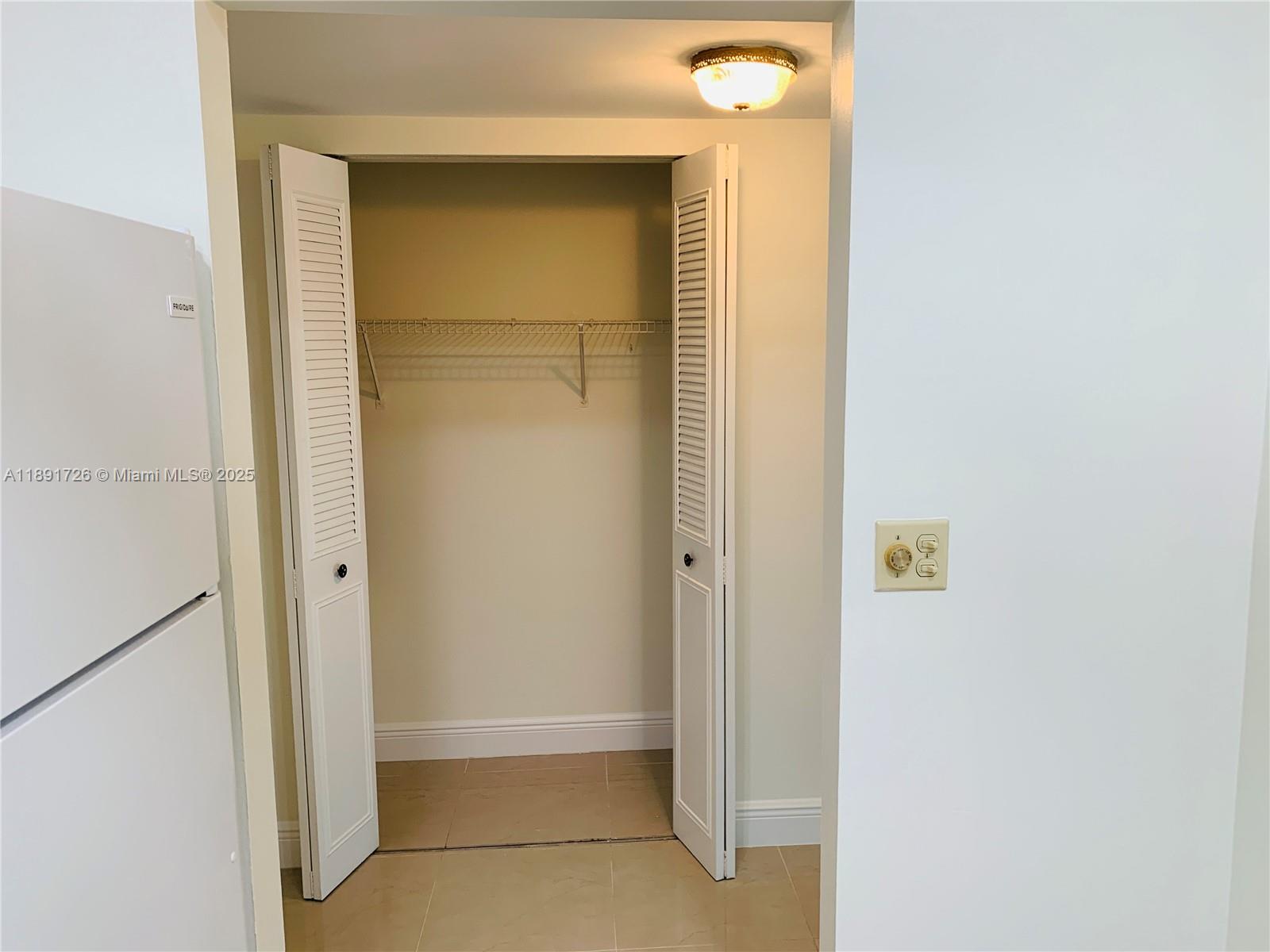 251 S Cypress Rd # 125
