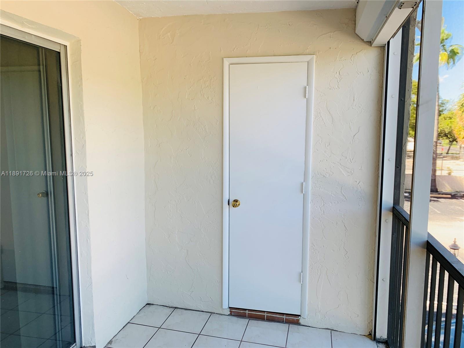 251 S Cypress Rd # 125
