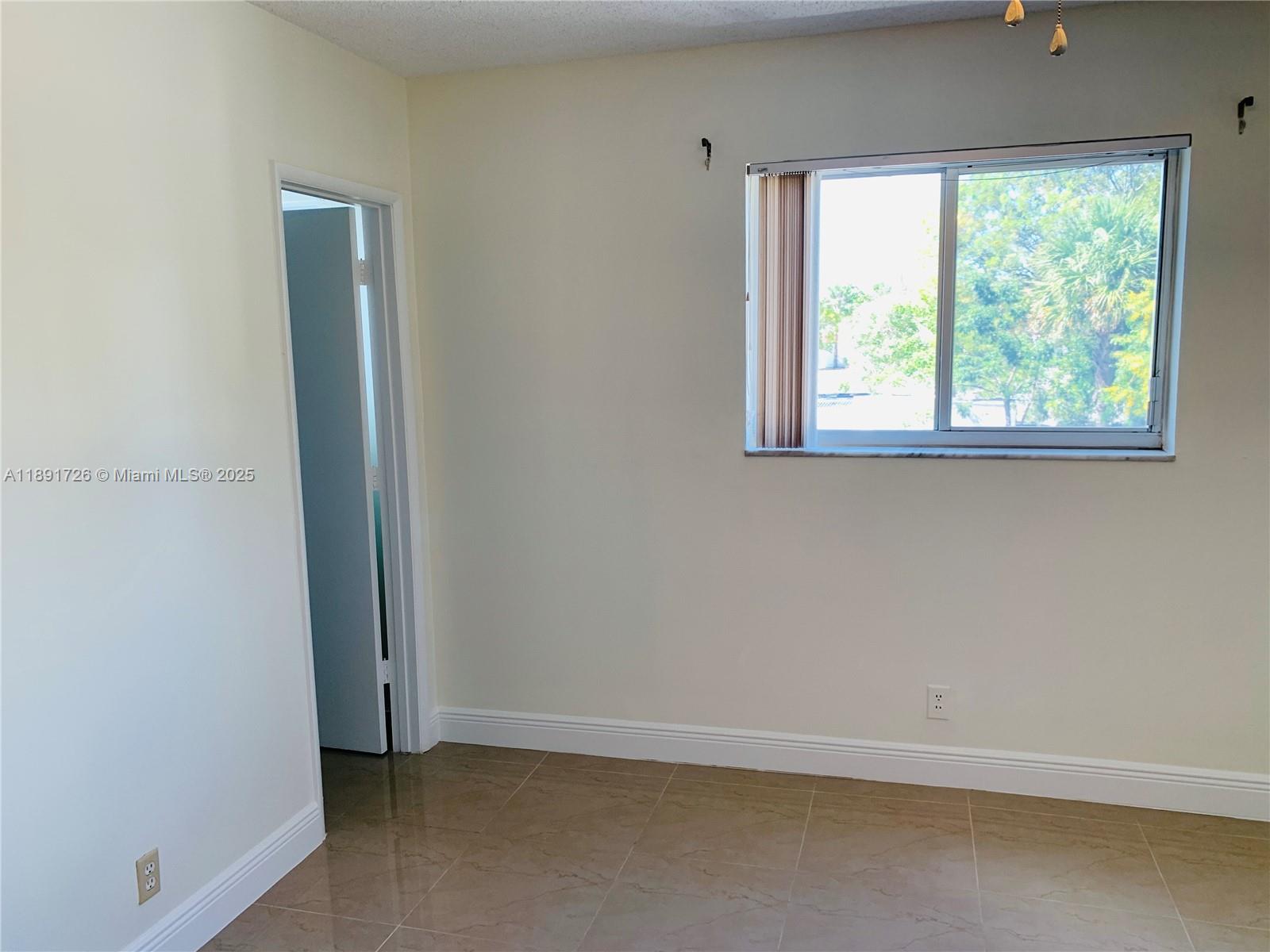 251 S Cypress Rd # 125