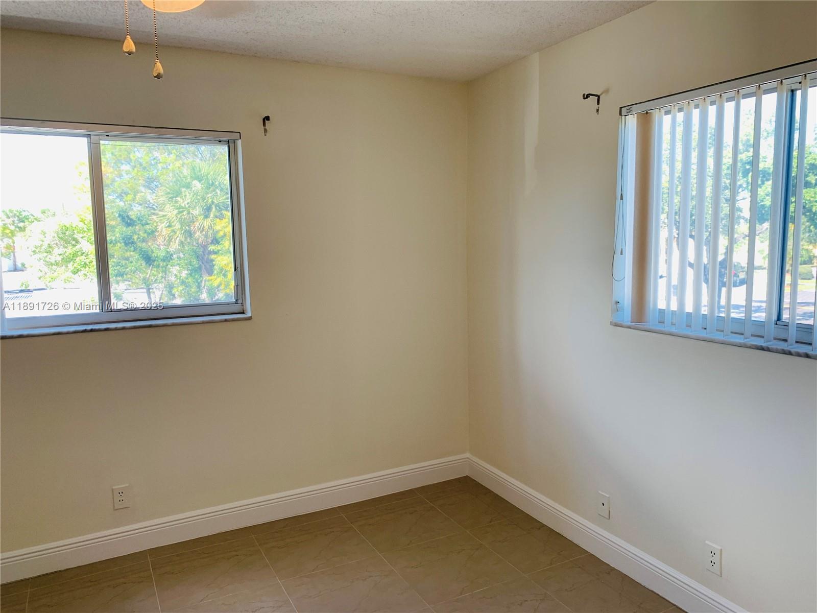 251 S Cypress Rd # 125