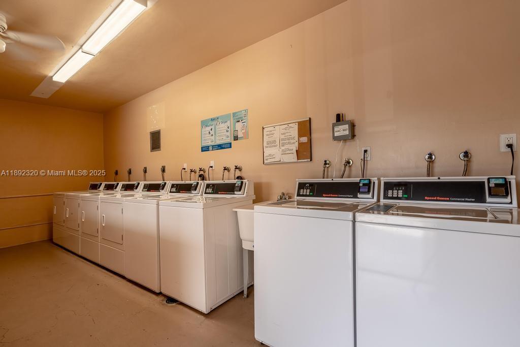 351 Cambridge Rd # 208