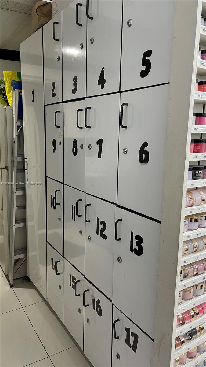 1347-1349 W Palmetto Park Rd