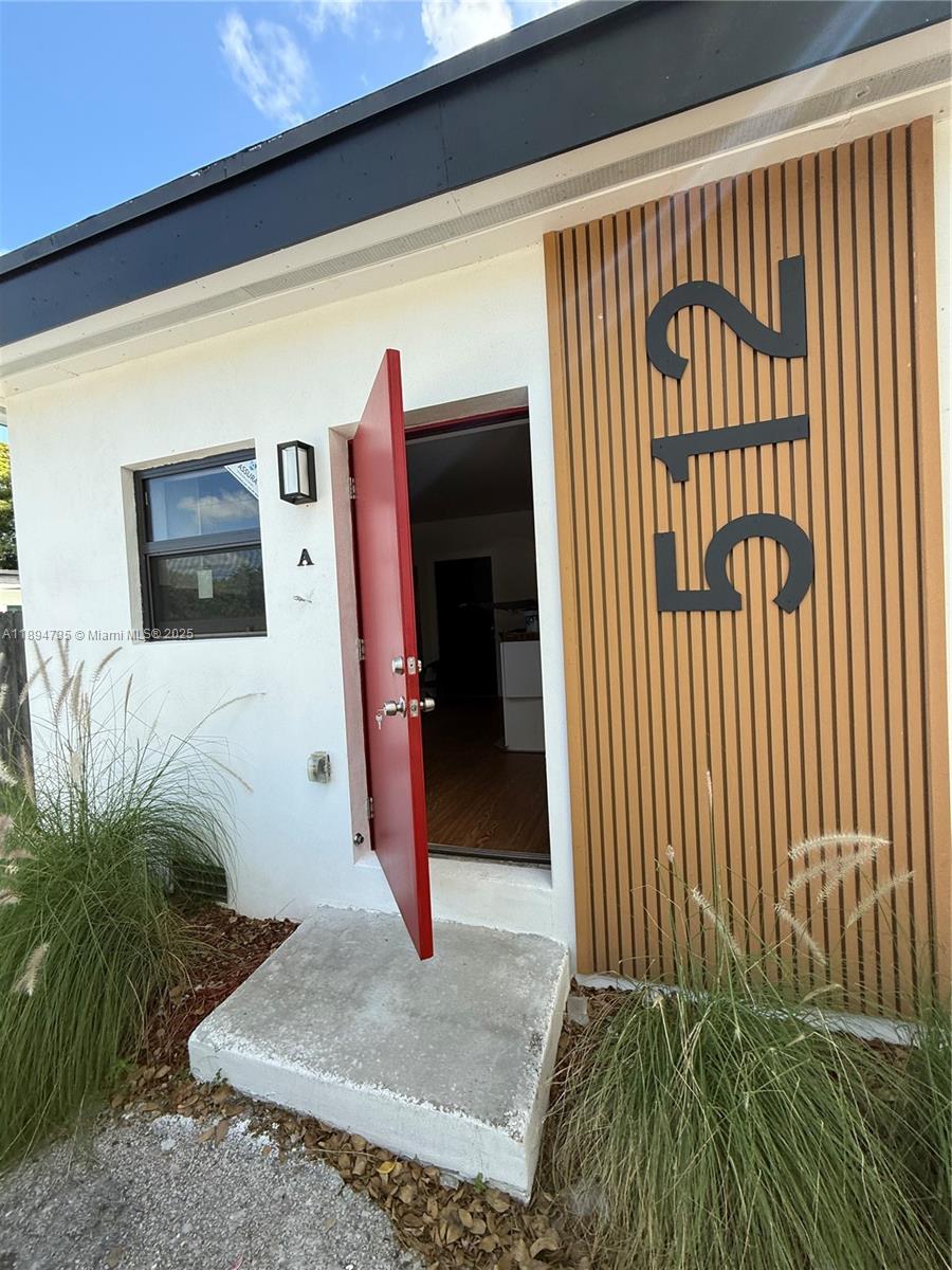 512 NW 2nd Ave # B