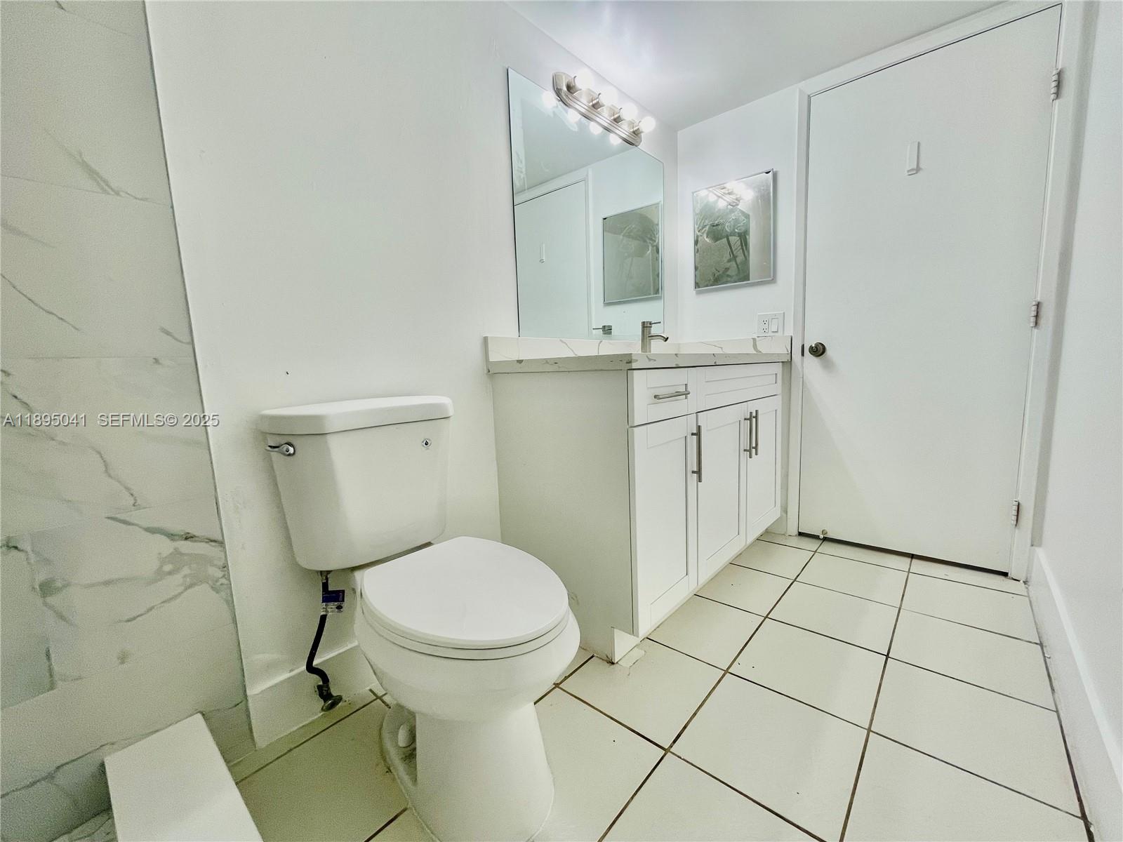 2209 S Cypress Bend Dr # 407