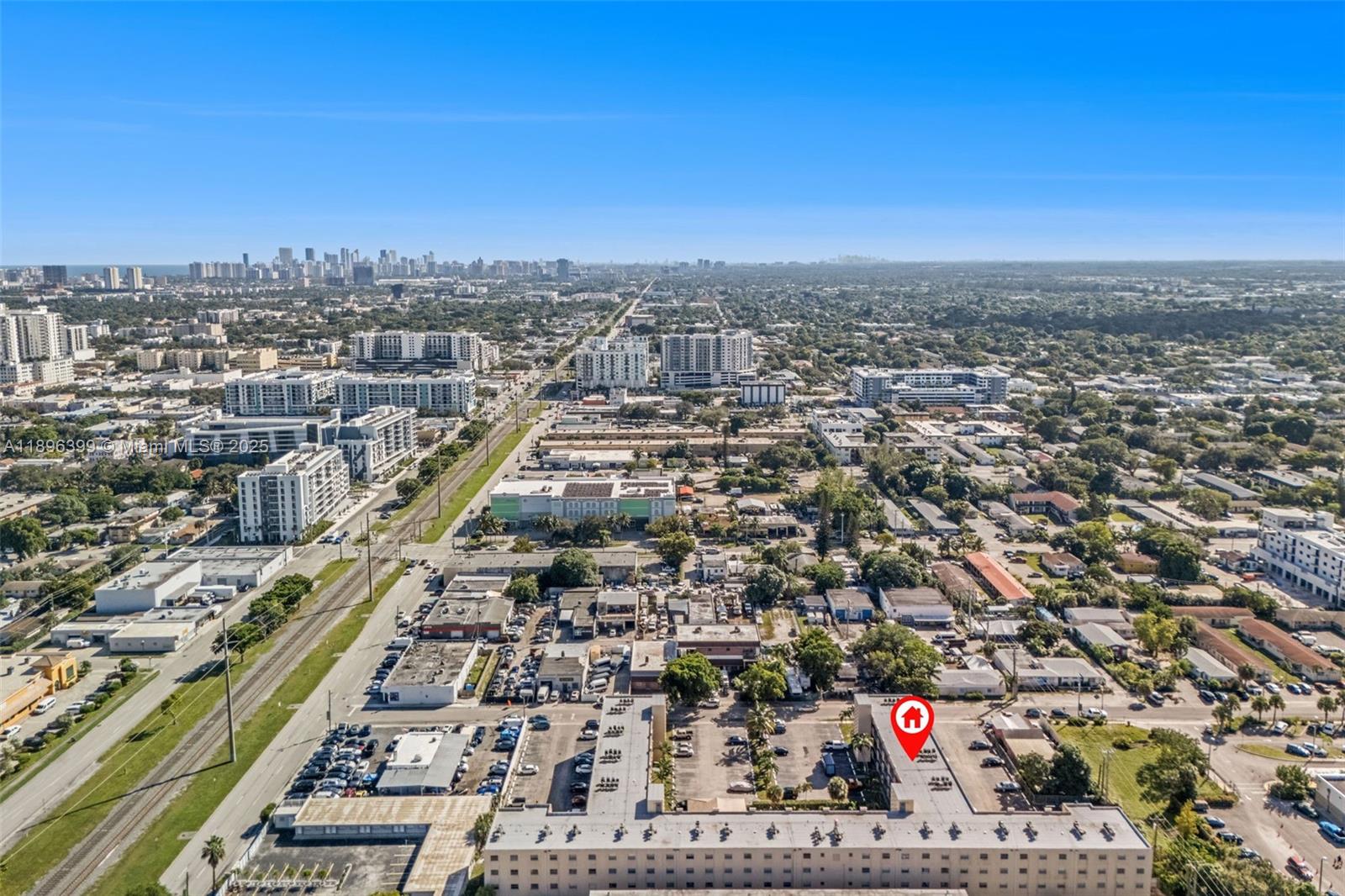 2145 Pierce St # 305