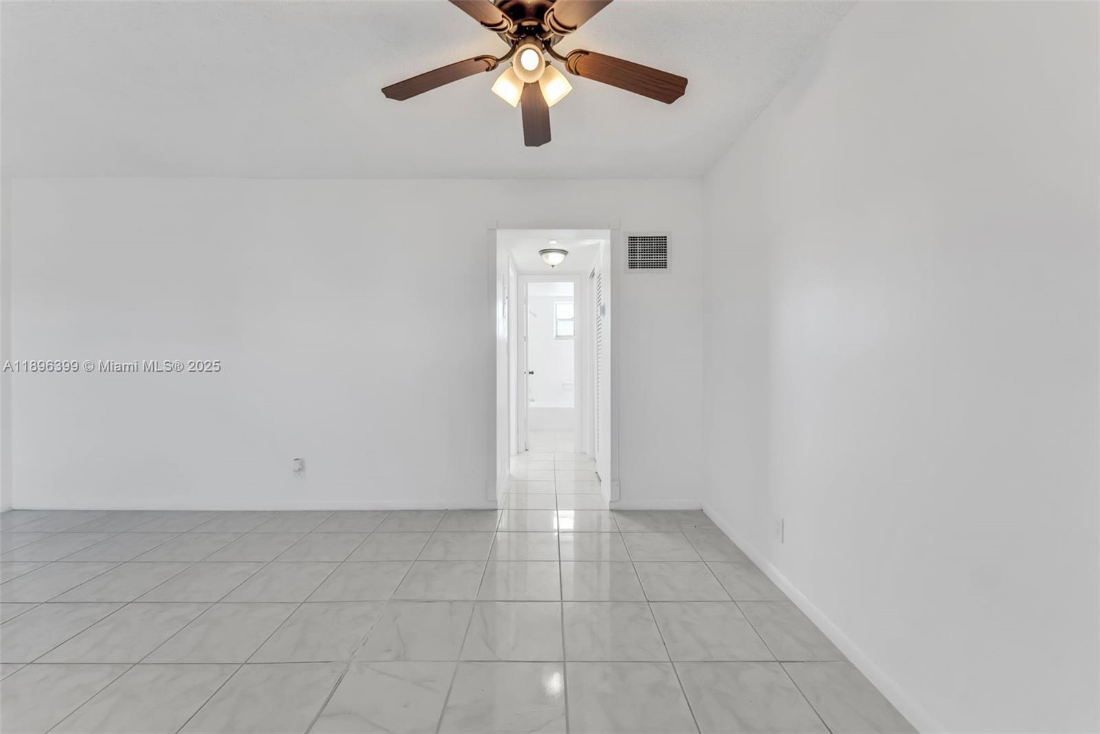 2145 Pierce St # 305