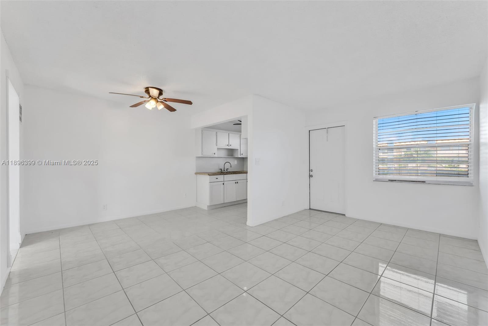 2145 Pierce St # 305