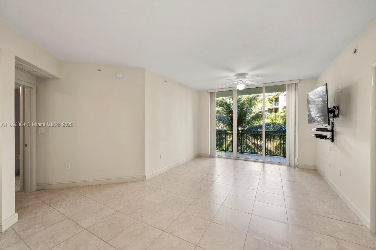 510 NW 84th Ave # 318