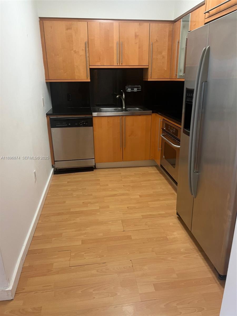 6365 Collins Ave # 1105