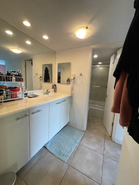 750 NE 64th St # B401