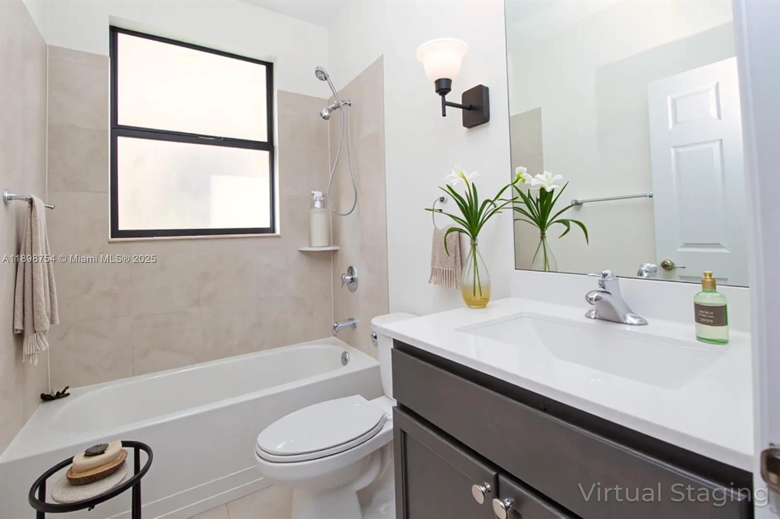 3412 W 103rd Ter