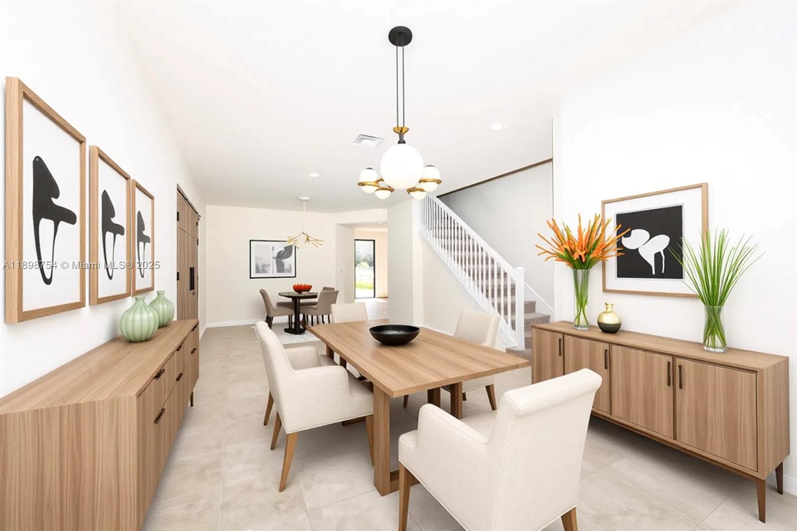 3412 W 103rd Ter