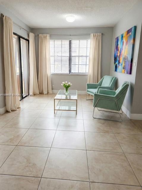 8951 W Sunrise Blvd # 8951