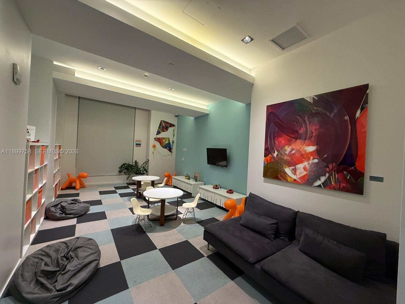 1100 S Miami Ave Unit: 2303