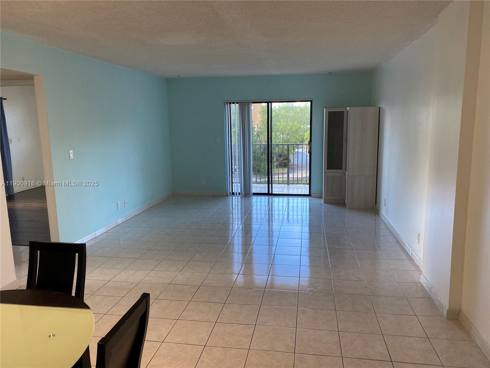 1900 Diana Dr # 3D