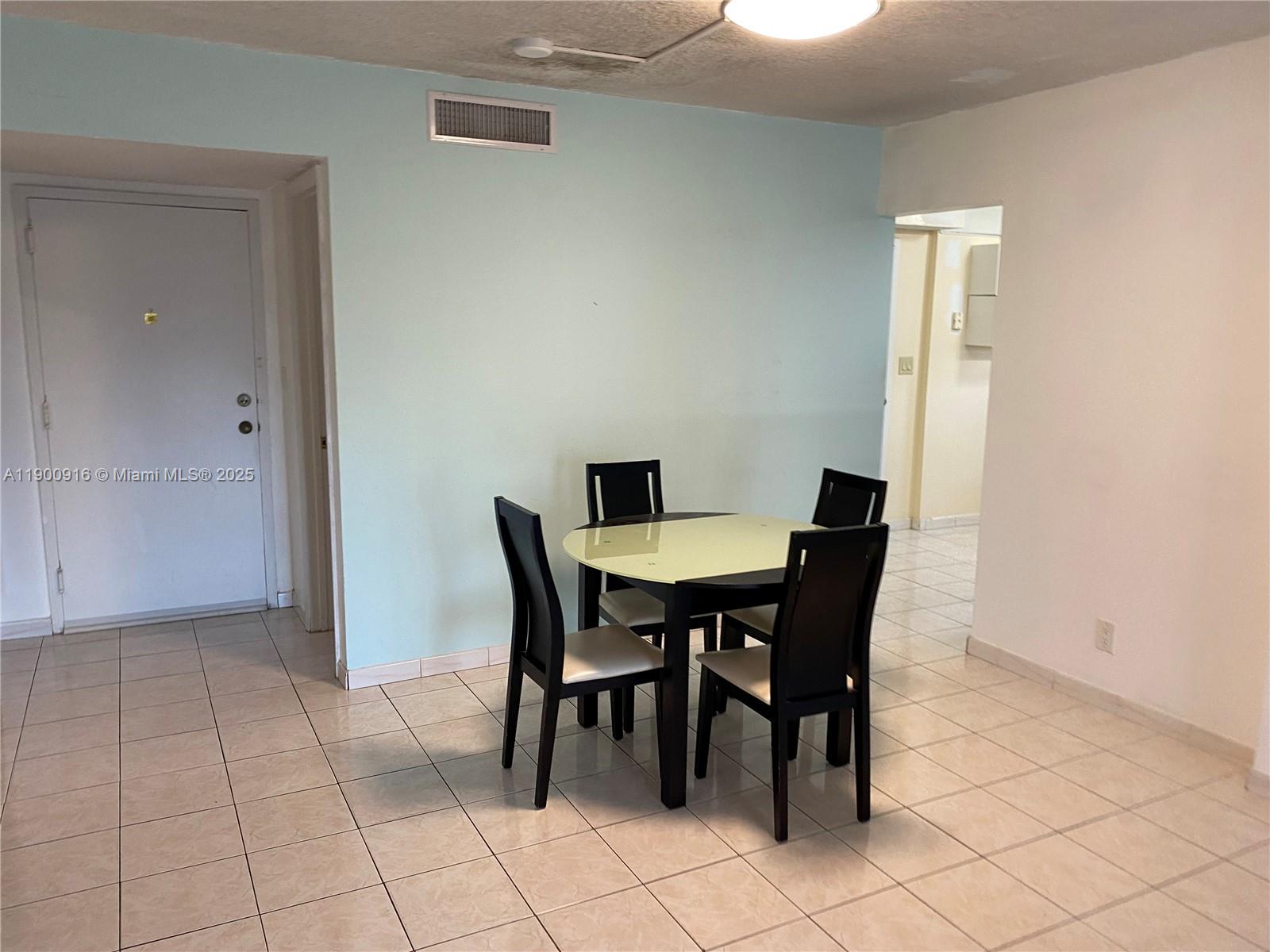 1900 Diana Dr # 3D