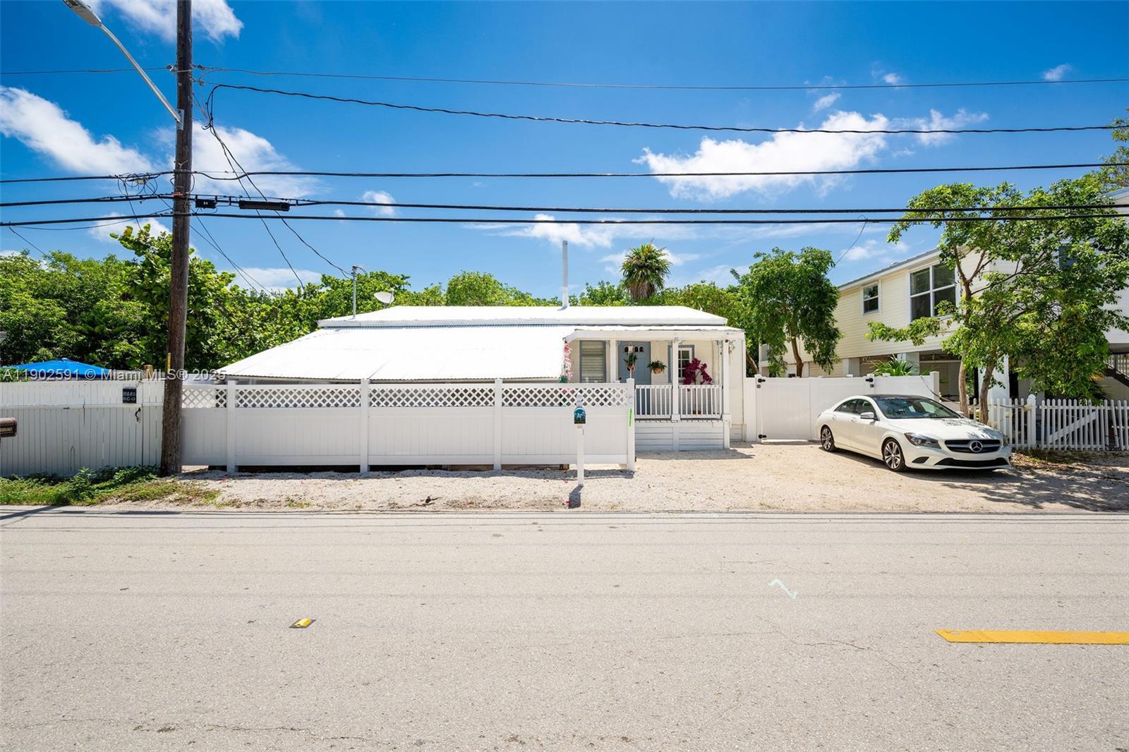 7 Barcelona Dr. Big Coppitt