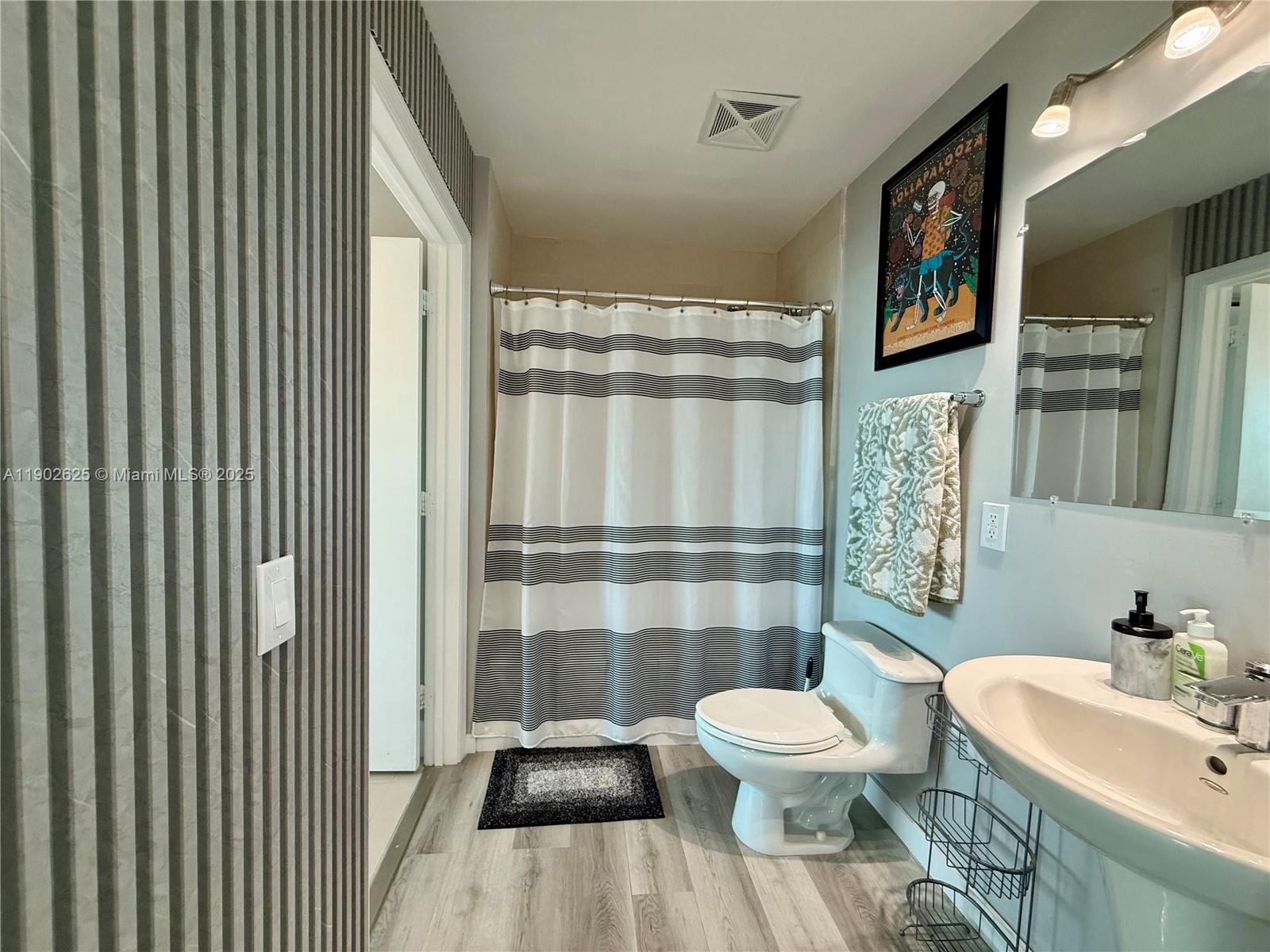 60 SW 13th St # 2001