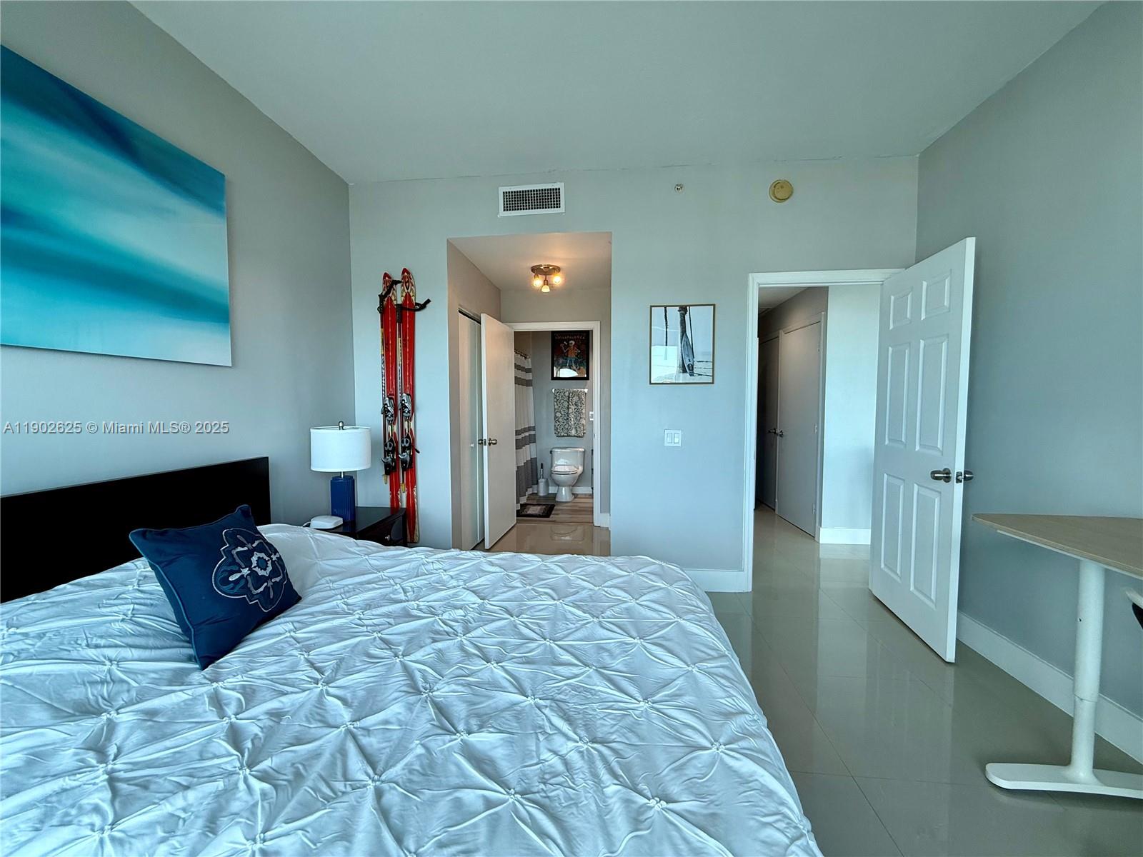 60 SW 13th St # 2001