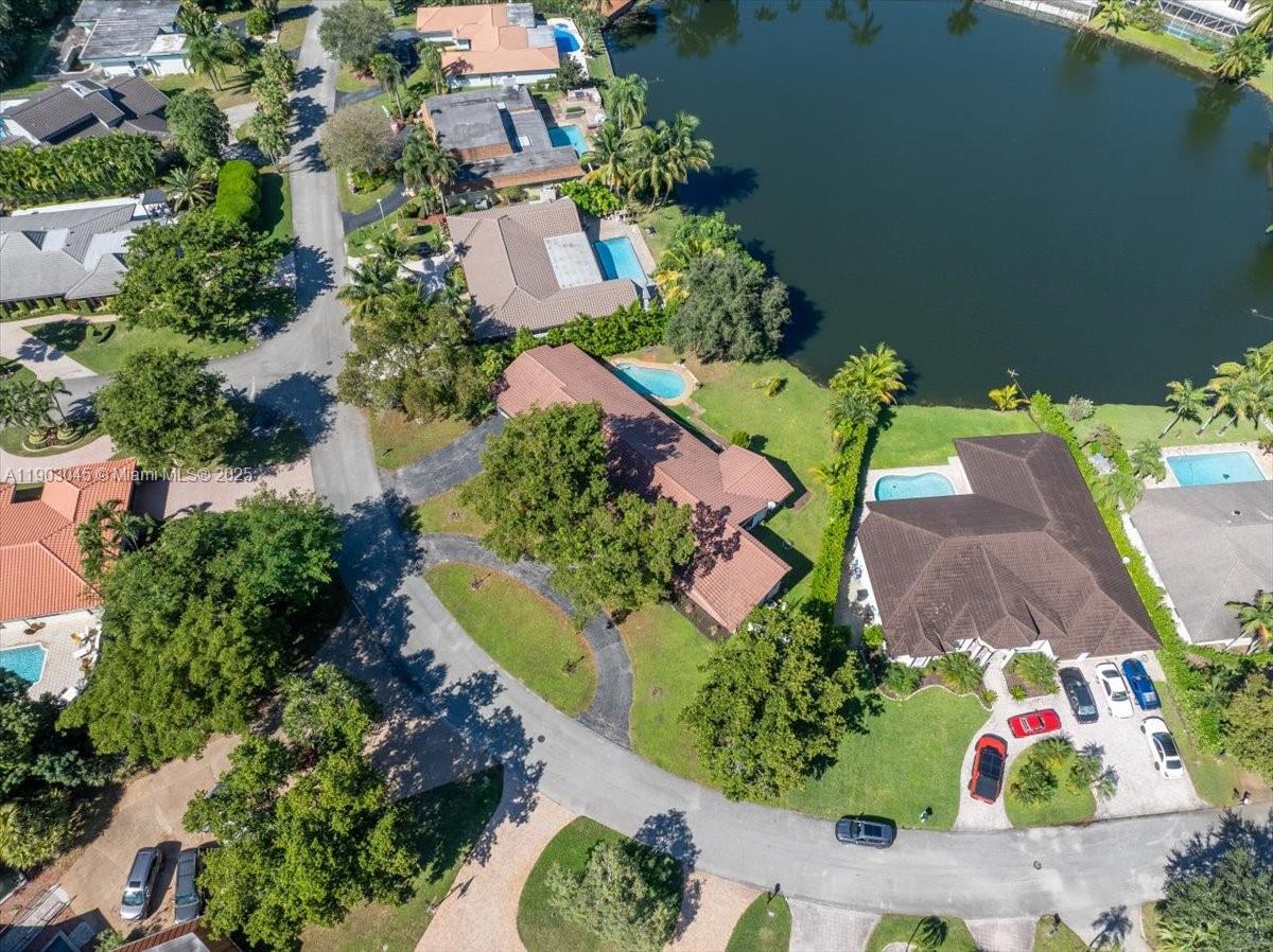 9431 Sea Turtle Ln