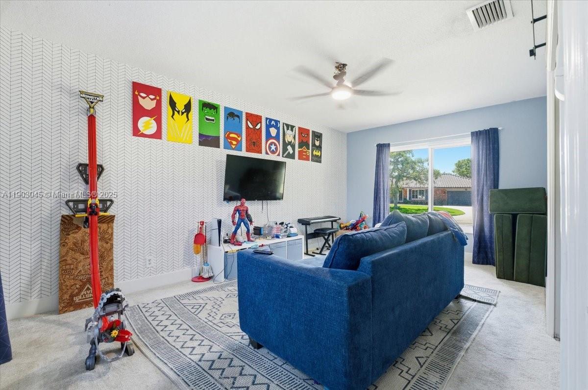 9431 Sea Turtle Ln