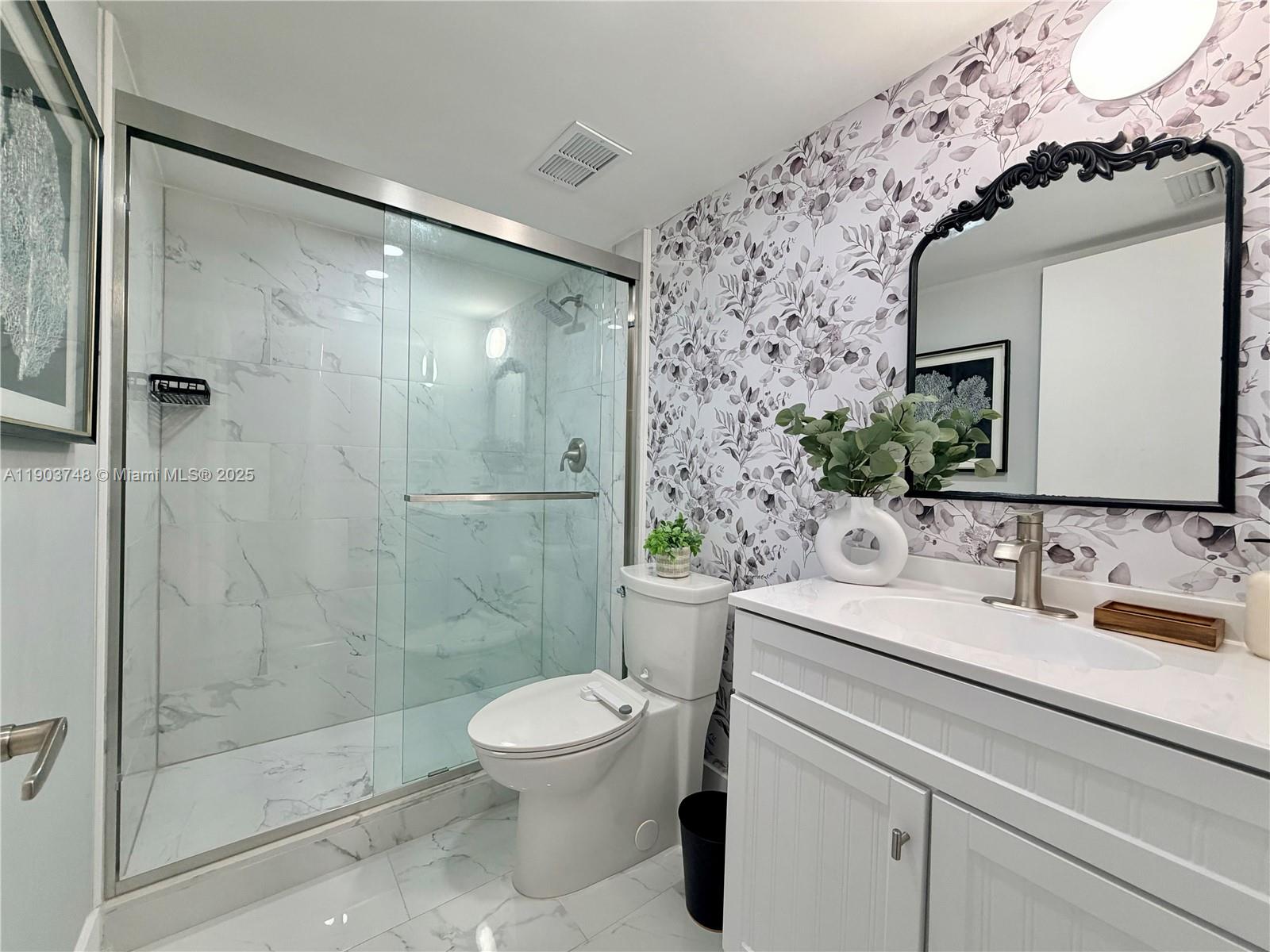 1101 NE 191st St # H104