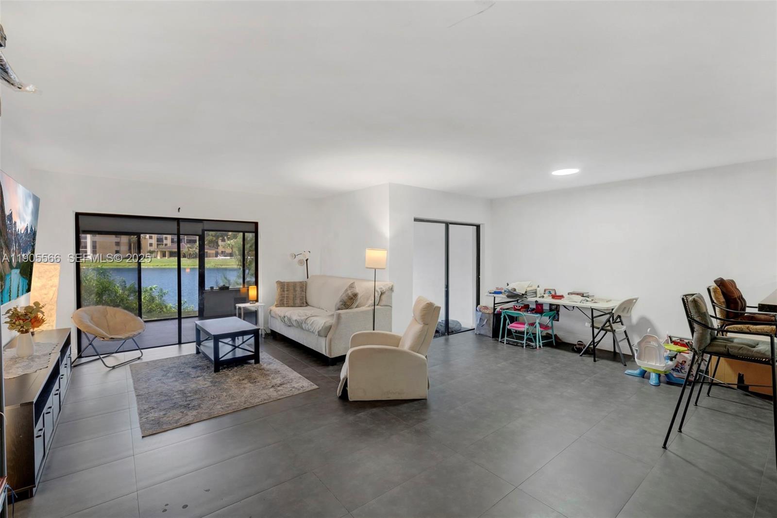 6545 Racquet Club Dr # 115