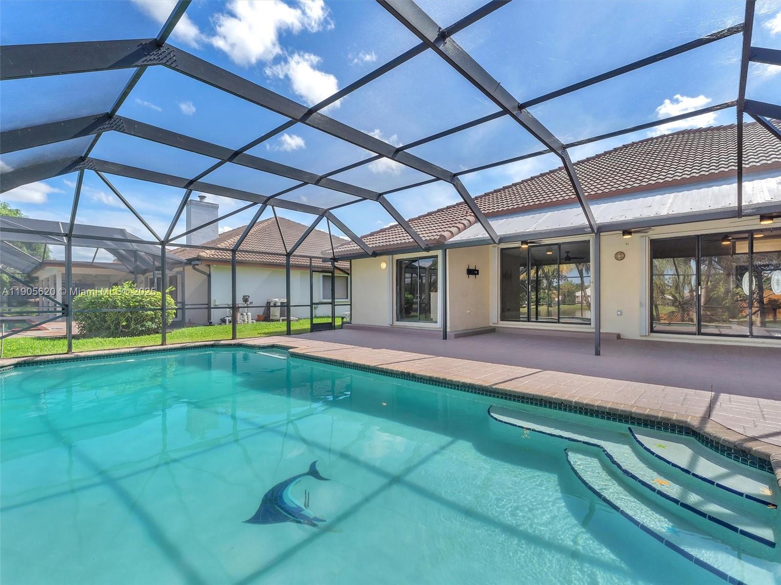 7431 NW 39th St