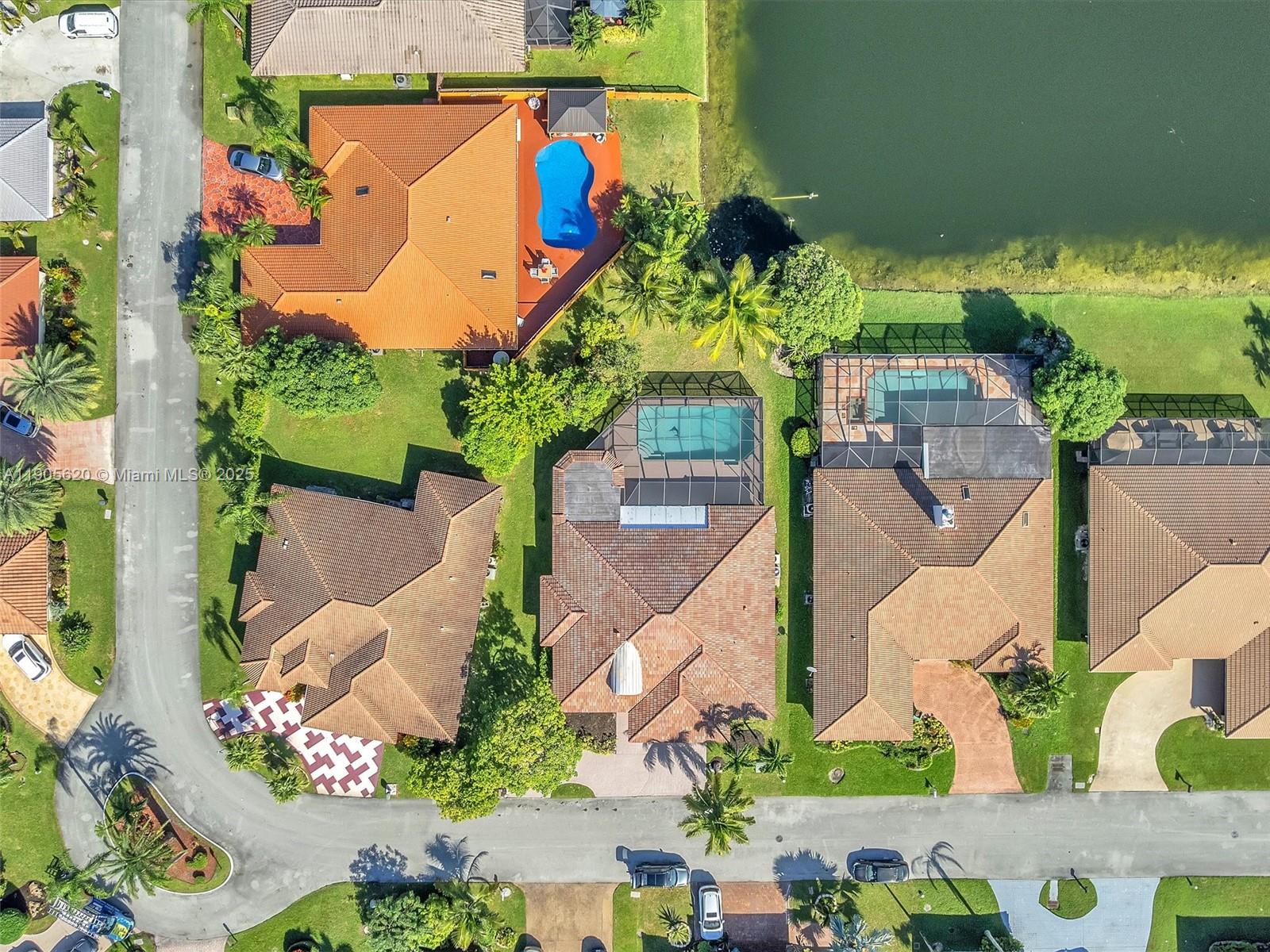 7431 NW 39th St