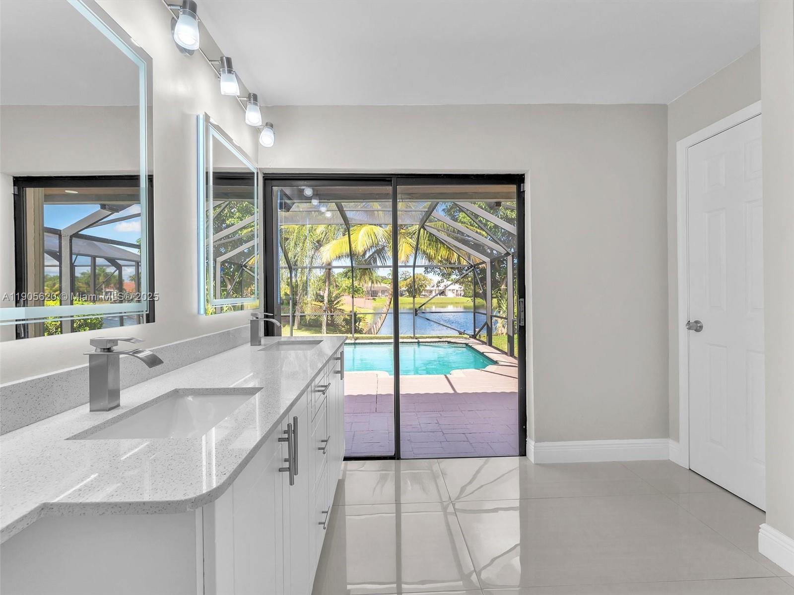 7431 NW 39th St