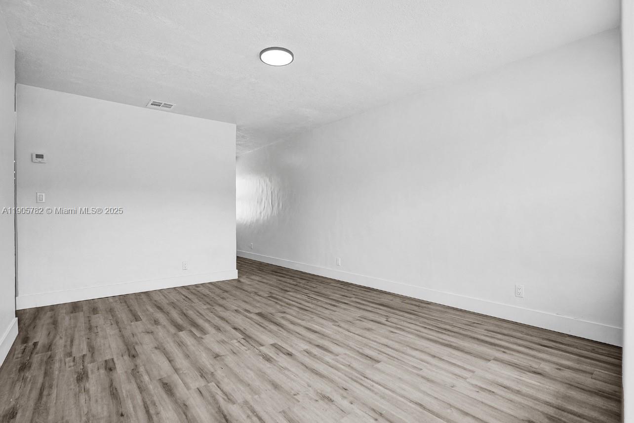 1300 NE 2nd Ave Unit: West