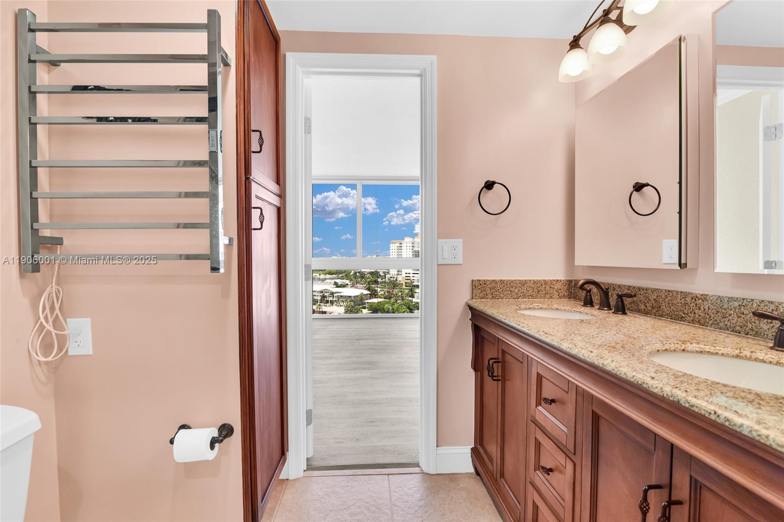 2715 N Ocean Blvd # 11B