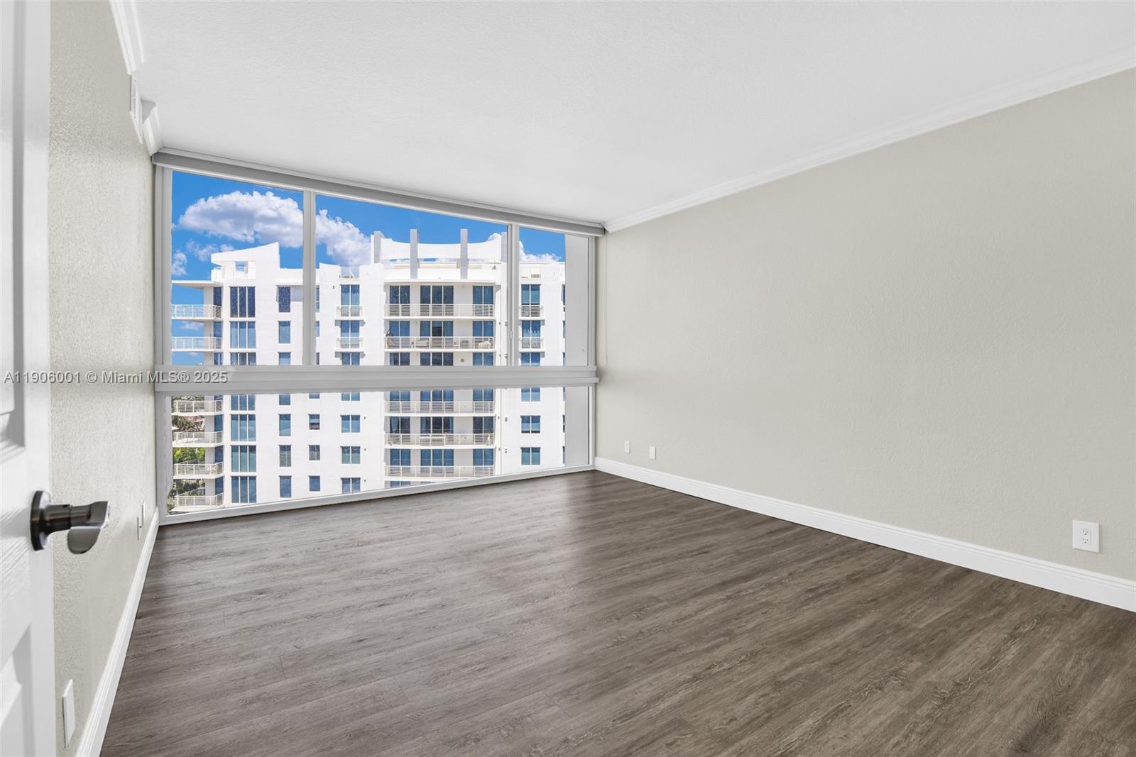 2715 N Ocean Blvd # 11B