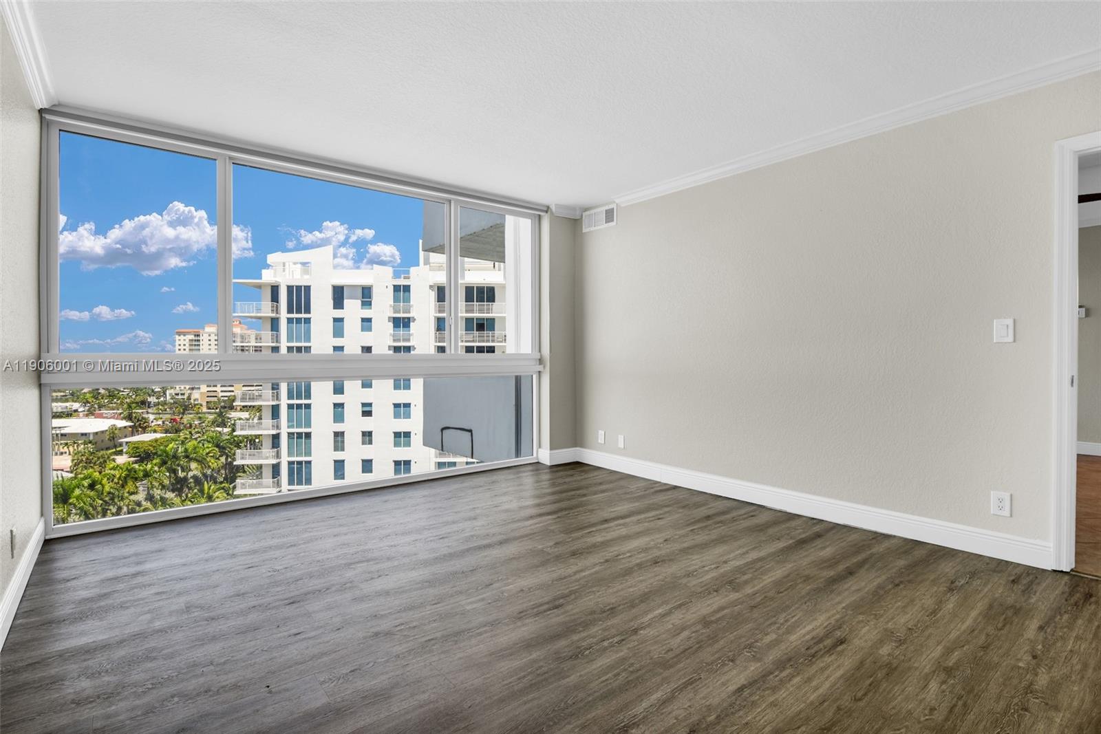 2715 N Ocean Blvd # 11B