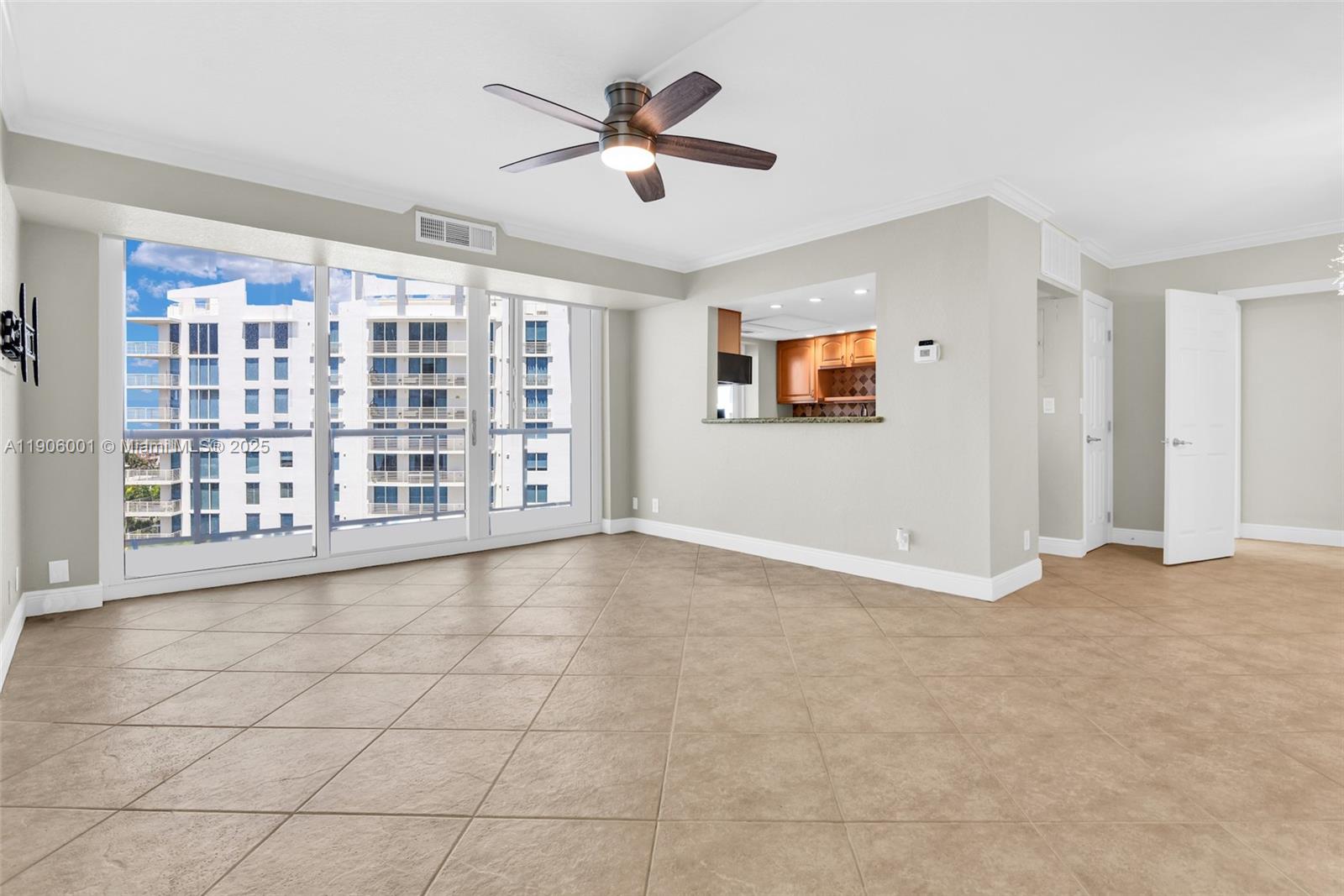 2715 N Ocean Blvd # 11B