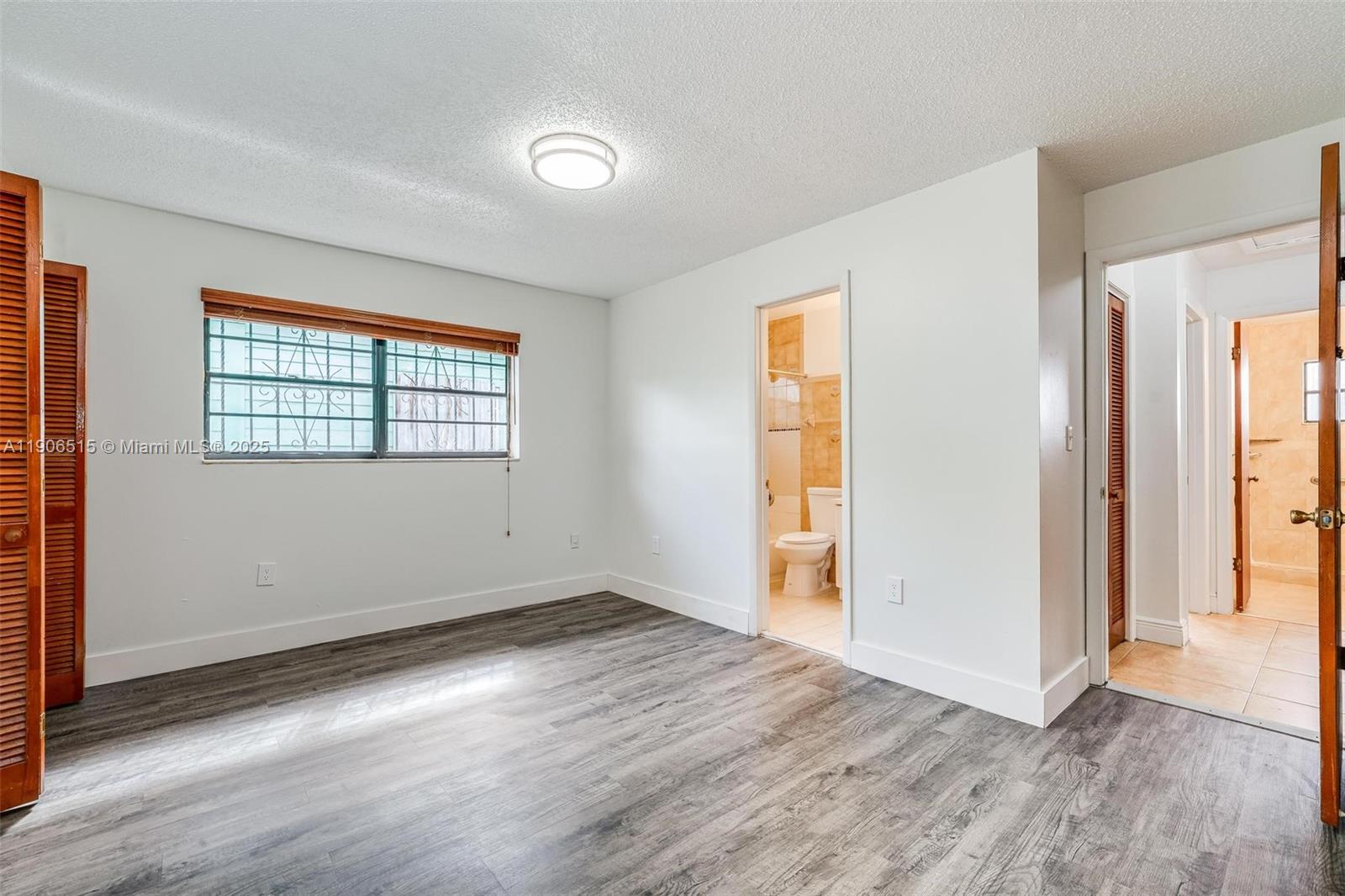 1048 NW 32nd Pl # 1048