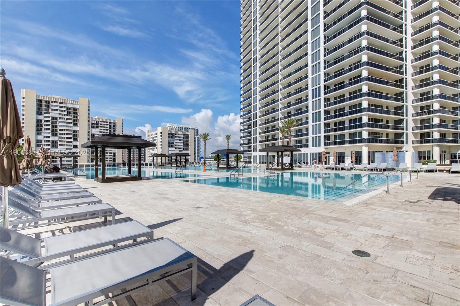 1850 S Ocean Dr # 1607