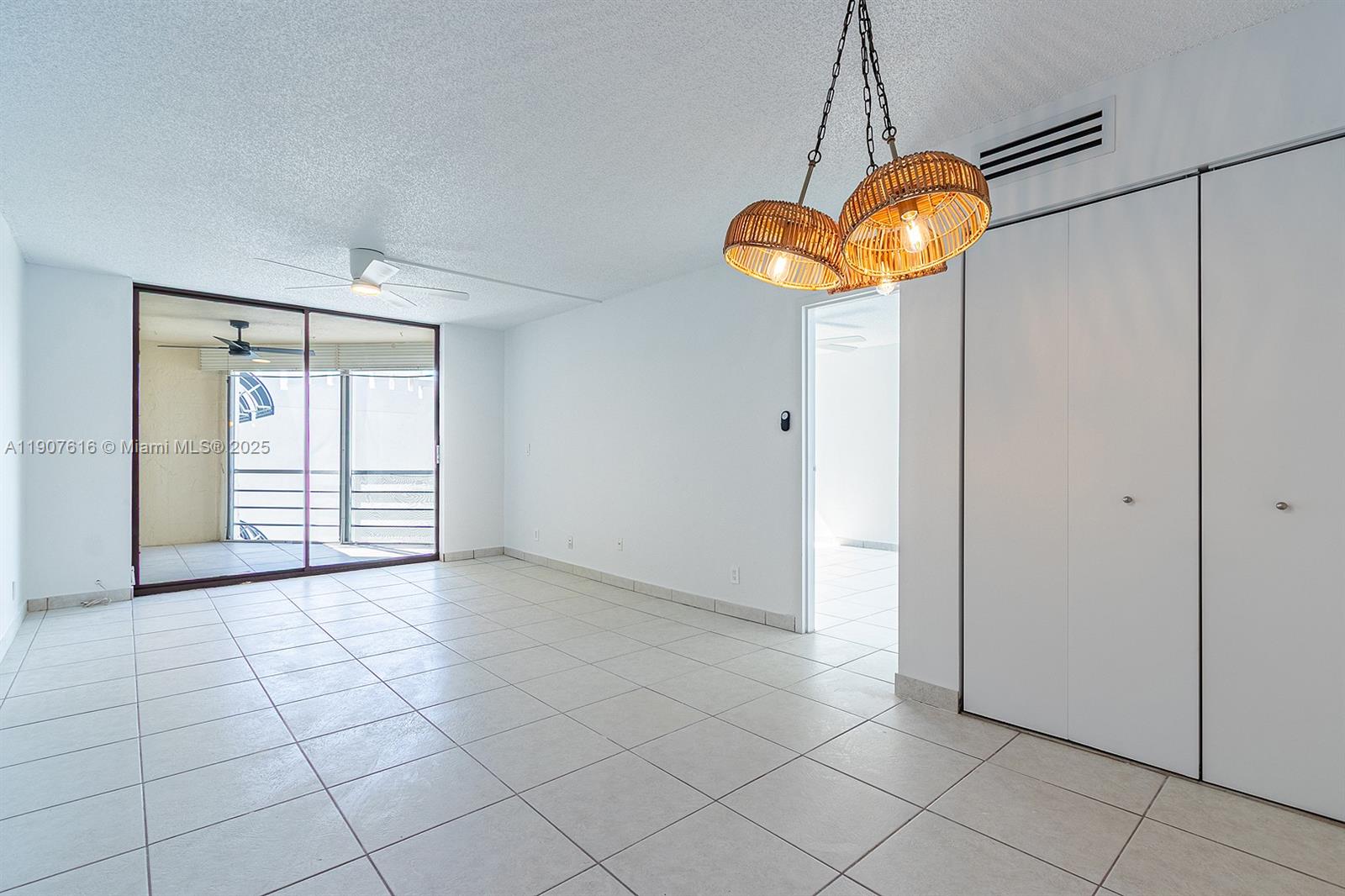 2821 N Miami Beach Blvd # 6Q