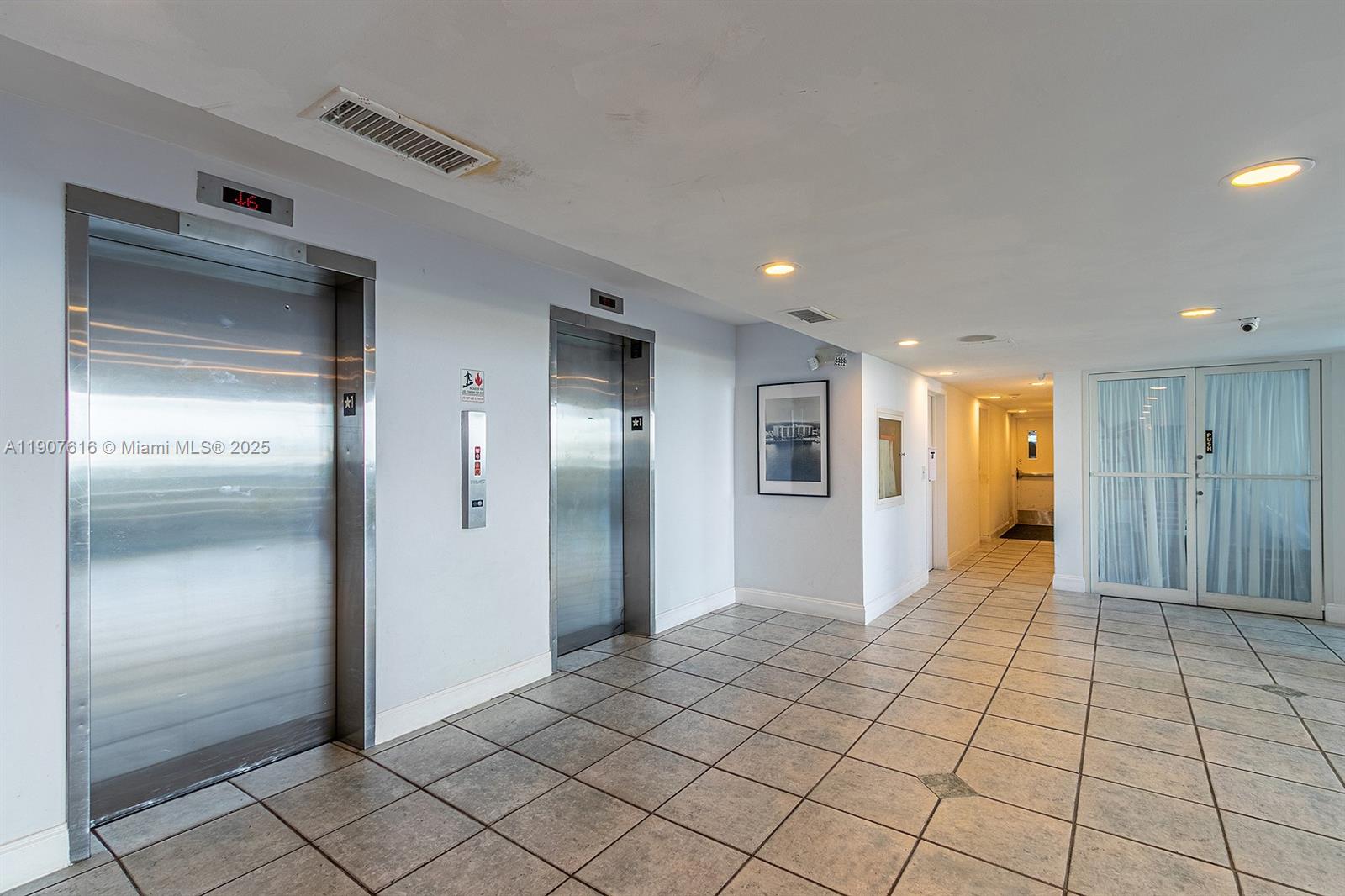 2821 N Miami Beach Blvd # 6Q