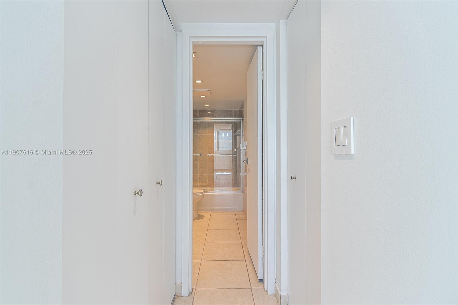 2821 N Miami Beach Blvd # 6Q