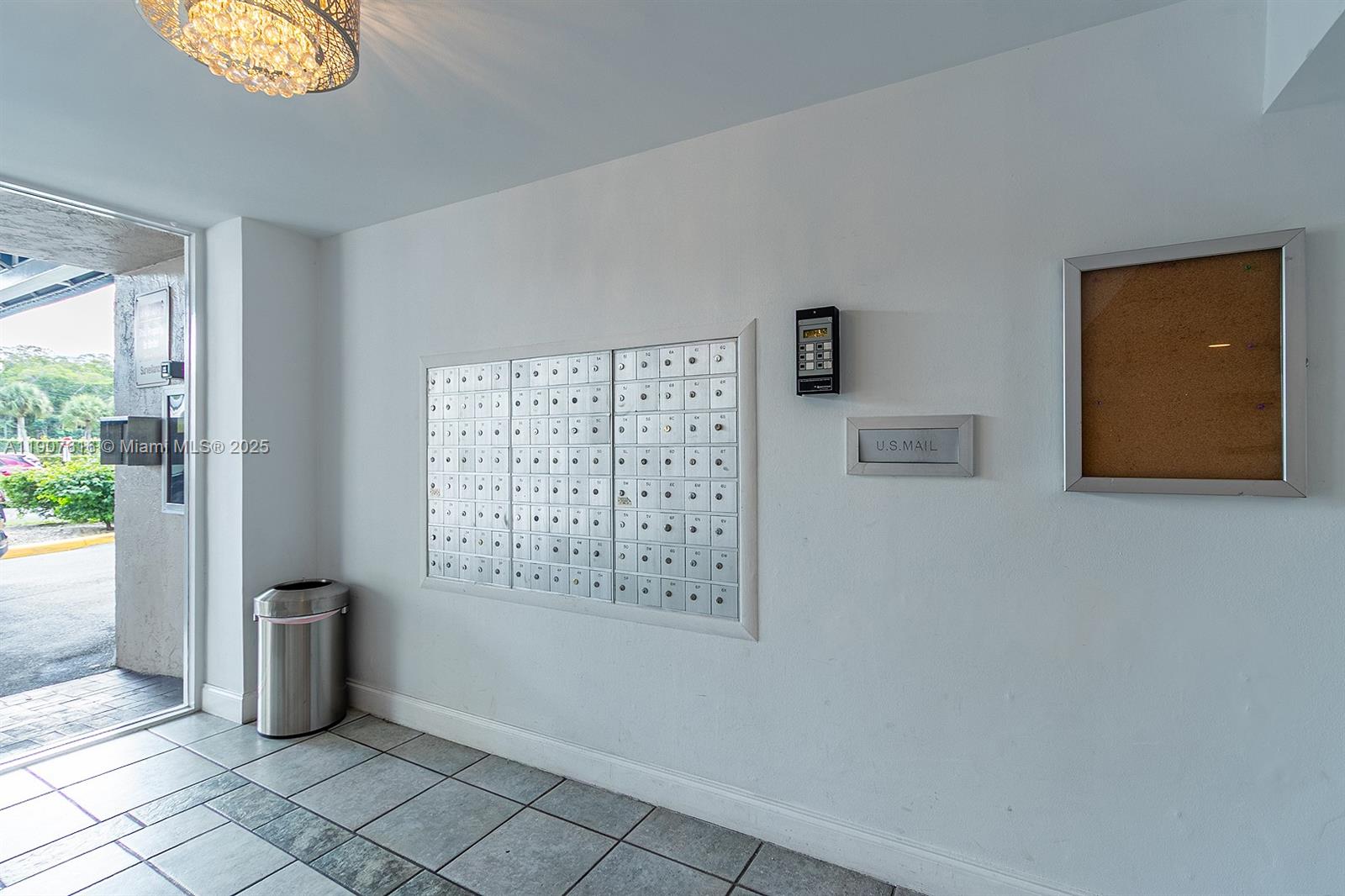 2821 N Miami Beach Blvd # 6Q