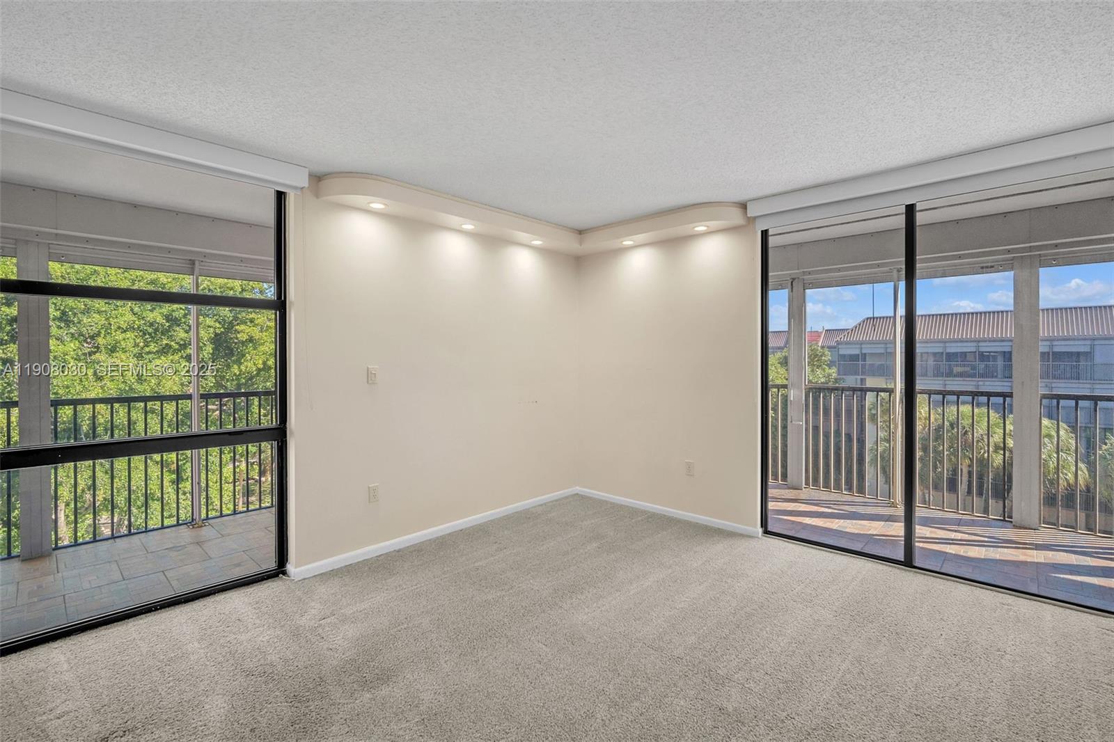 2810 N 46th Ave # F655