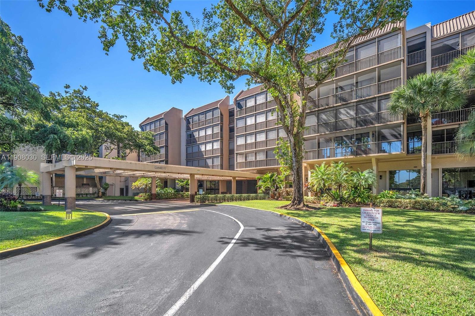 2810 N 46th Ave # F655