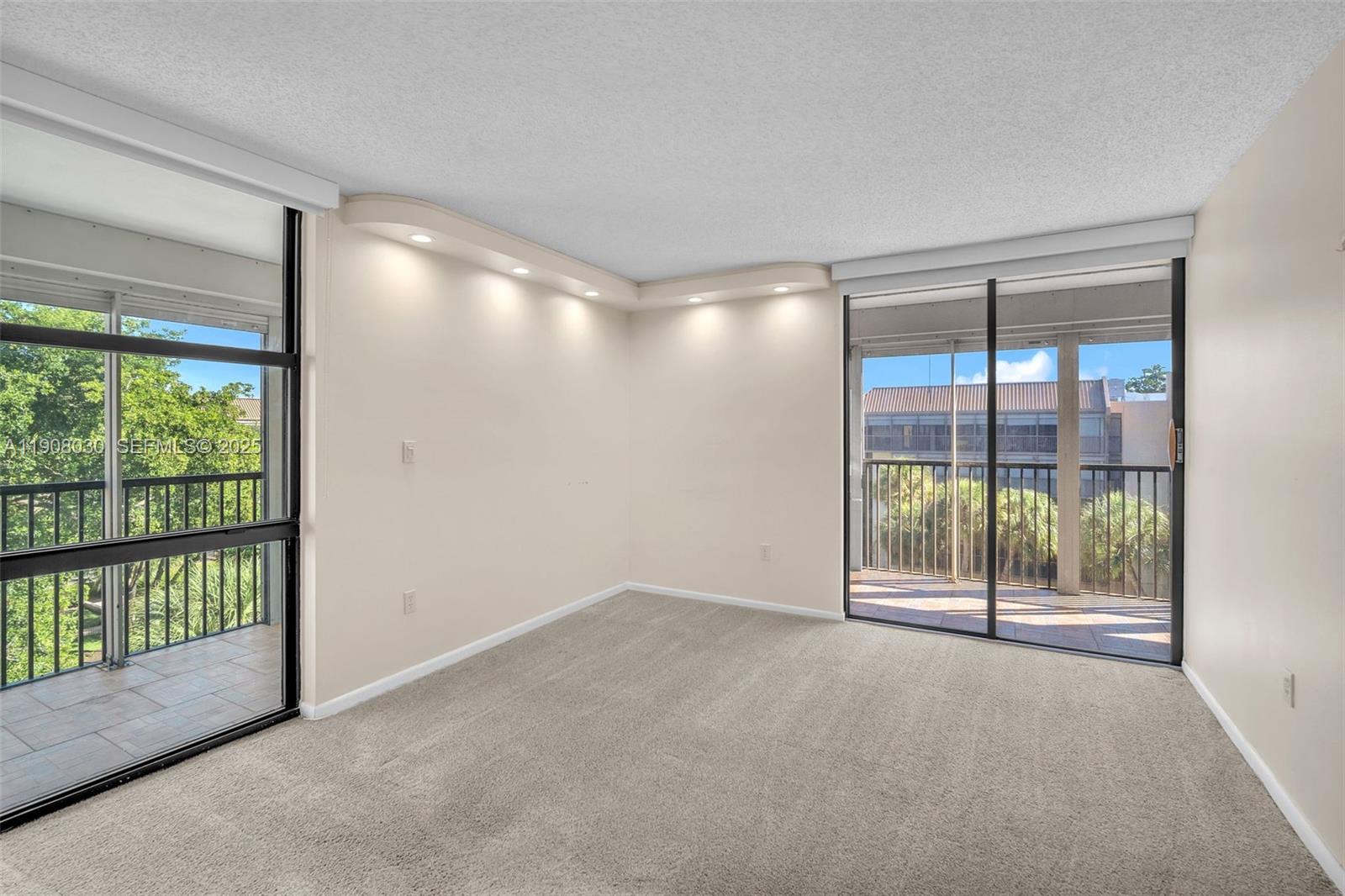 2810 N 46th Ave # F655