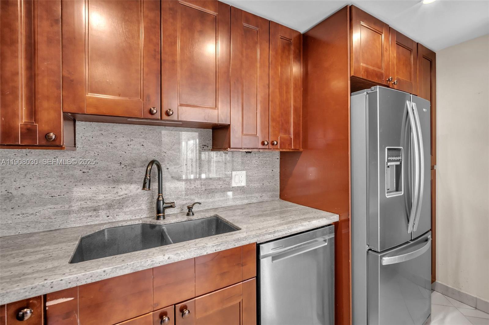 2810 N 46th Ave # F655